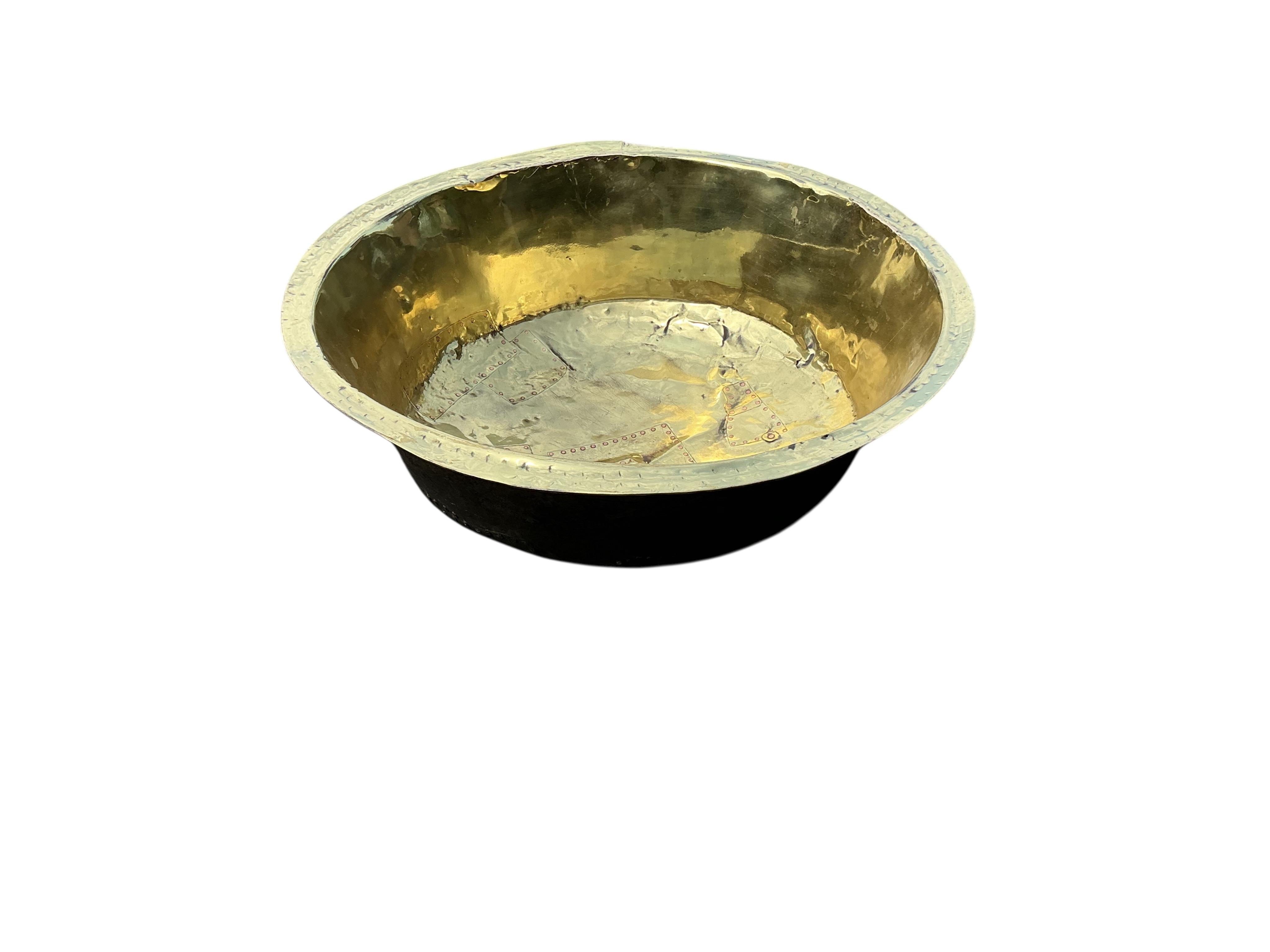 A 19th century circular brass dairy pan, diameter 75cm, height 27cm